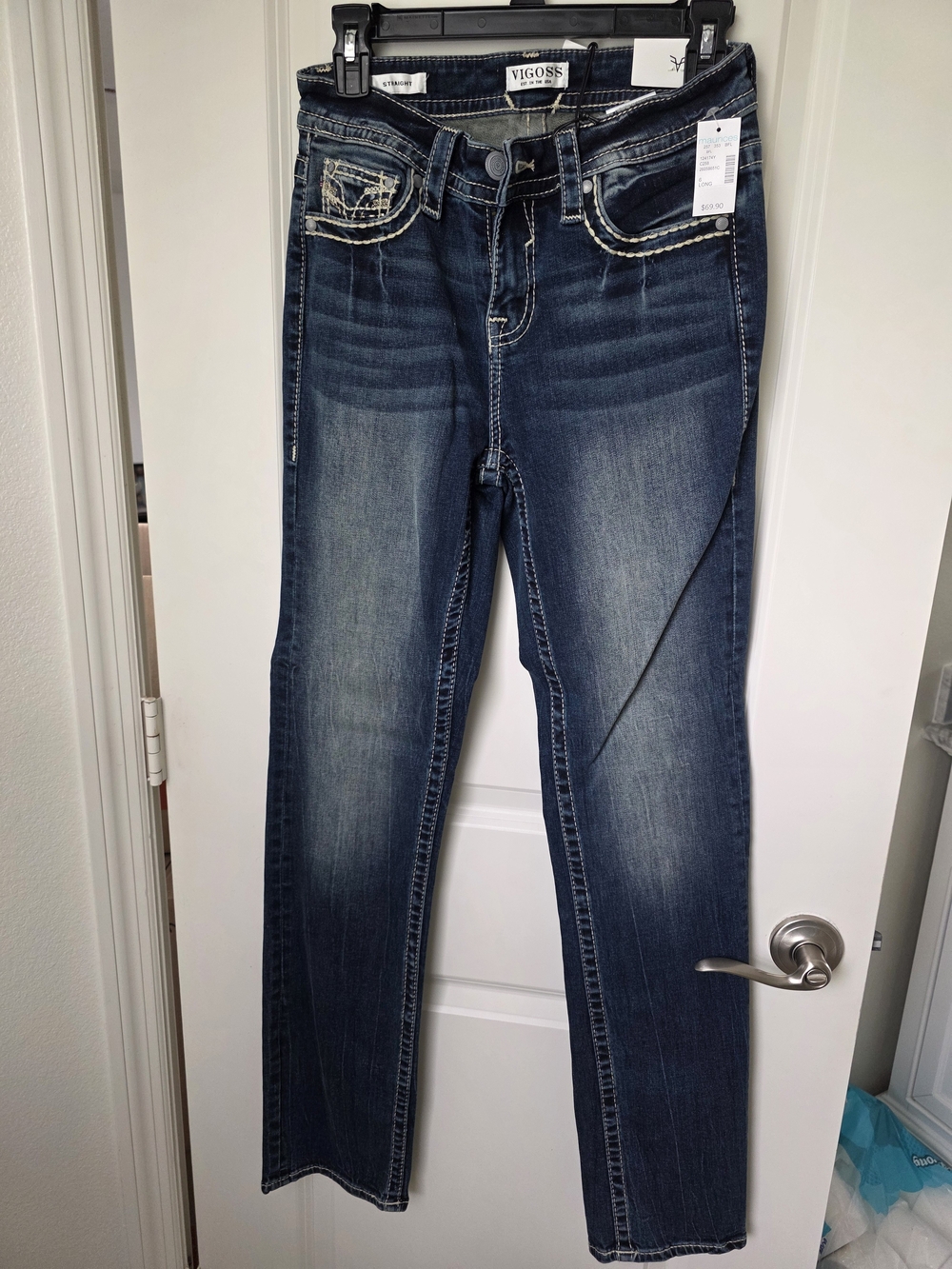 Vigoss Women's Medium-Dark Blue Straight Leg Jeans with Contrast Stitching